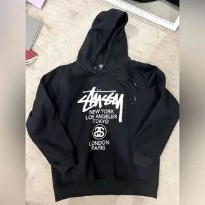 ★韓国の人気★【Stussy】★World Tour Hoodie Black 2024★ Stussy Stock Seoul Zip Hood Black 2024 Korea 100% Authentic